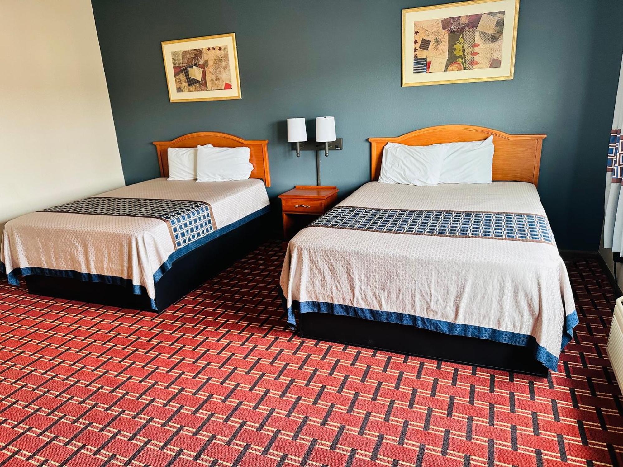 Regency Inn Хадсон Экстерьер фото